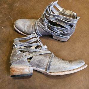 Womens Freebird Stair Heeled Boot Sandal Zip Up Shoe Grey Size 8.5 Leather
